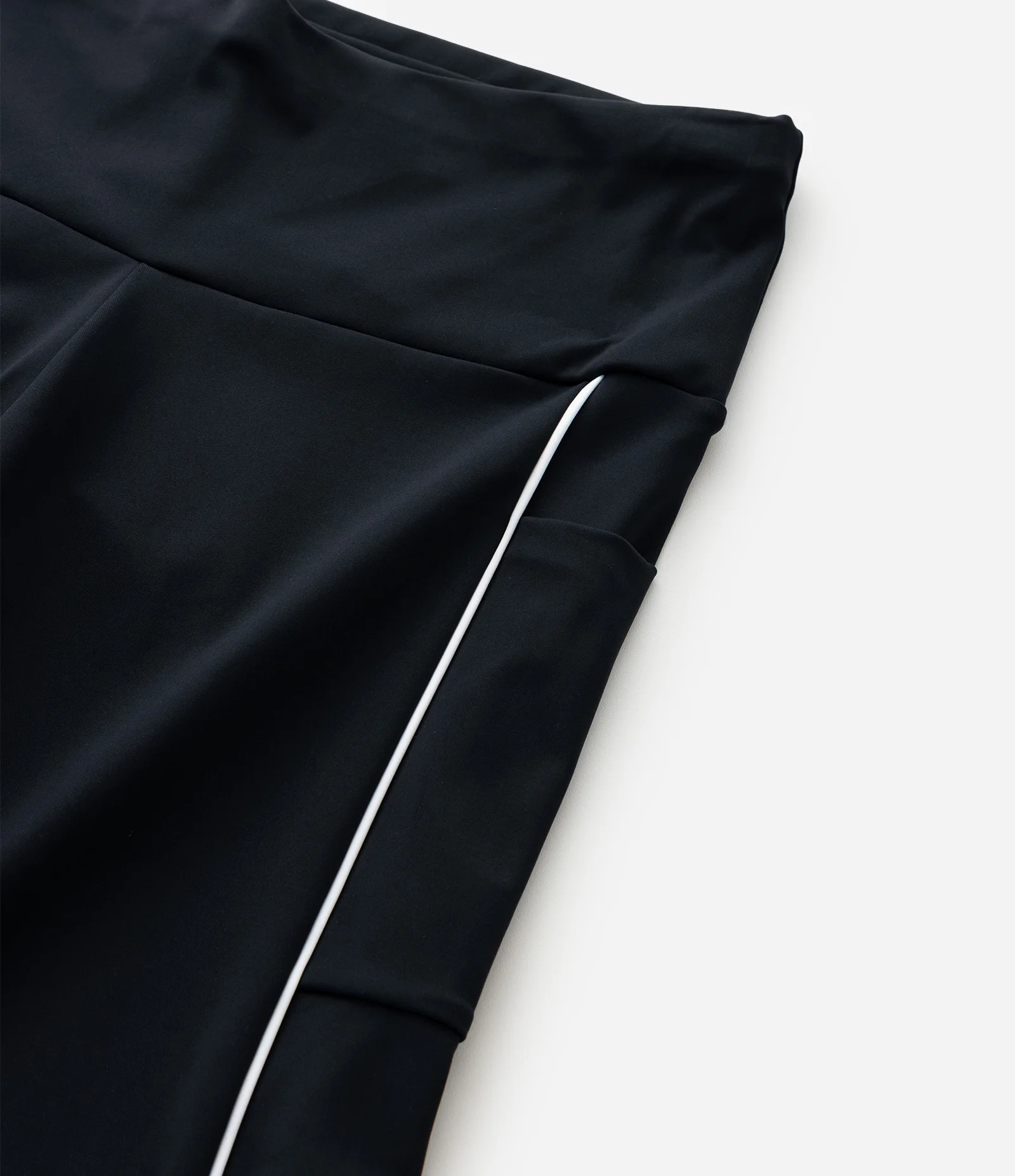 Calça Legging Ciclista com Tecnologia Dry Curve & Plus Size Preto 4