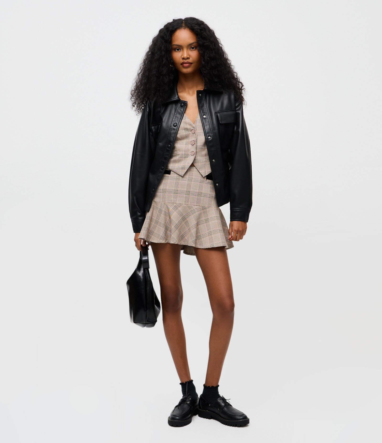 Saia Curta em Flanela Xadrez com Babado Bege 2