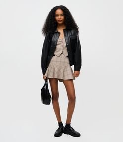 Saia Curta em Flanela Xadrez com Babado