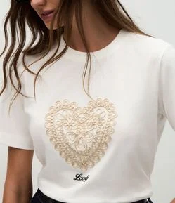 Camiseta em Algodão com Coração Bordado