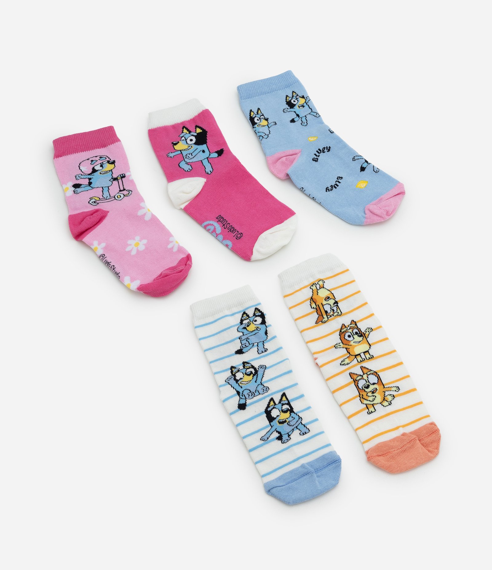 Kit 05 Meias Infantis Cano Médio com Estampa Bluey – Tam 19 a 34 Sortido 1
