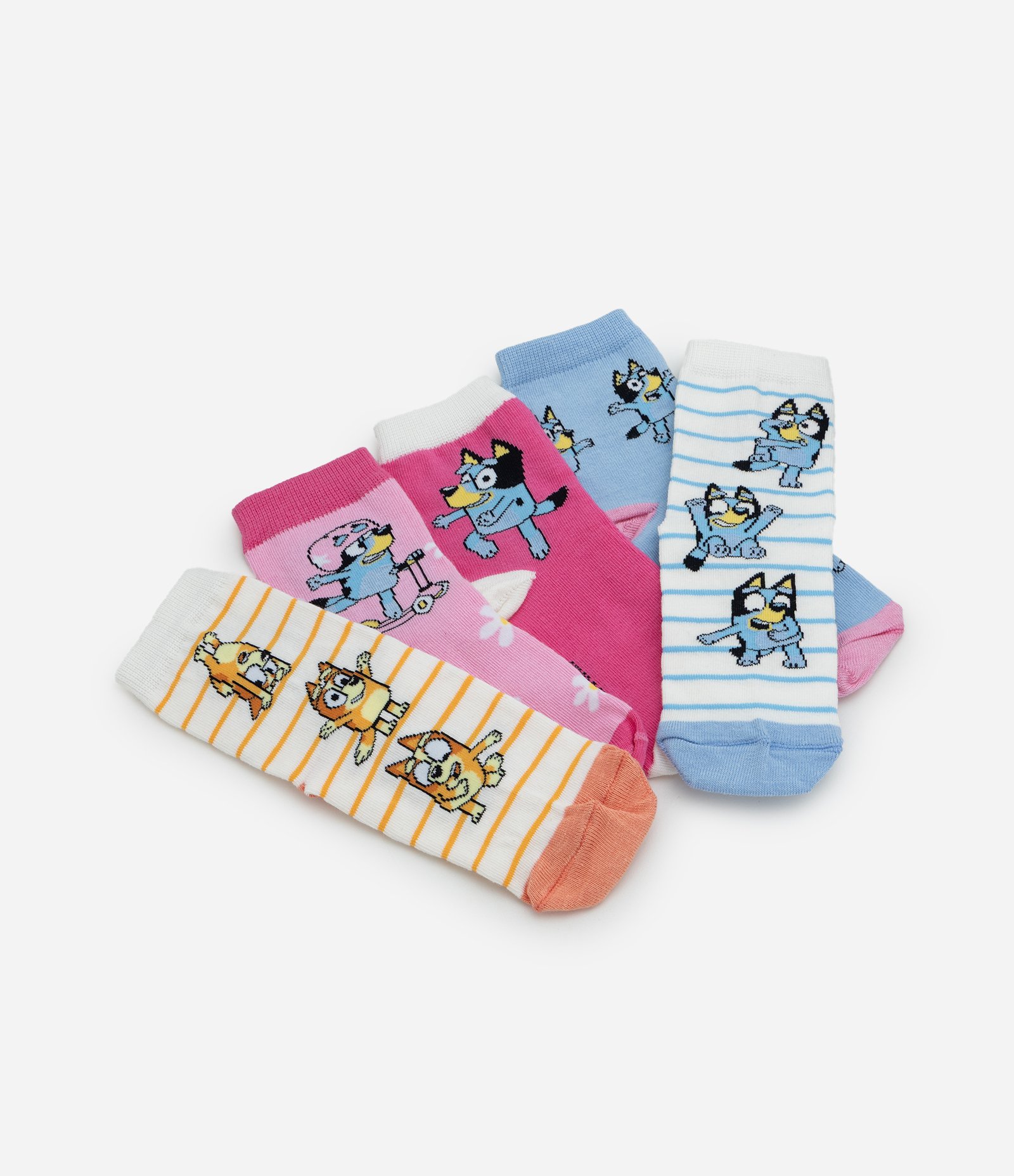 Kit 05 Meias Infantis Cano Médio com Estampa Bluey – Tam 19 a 34 Sortido 3