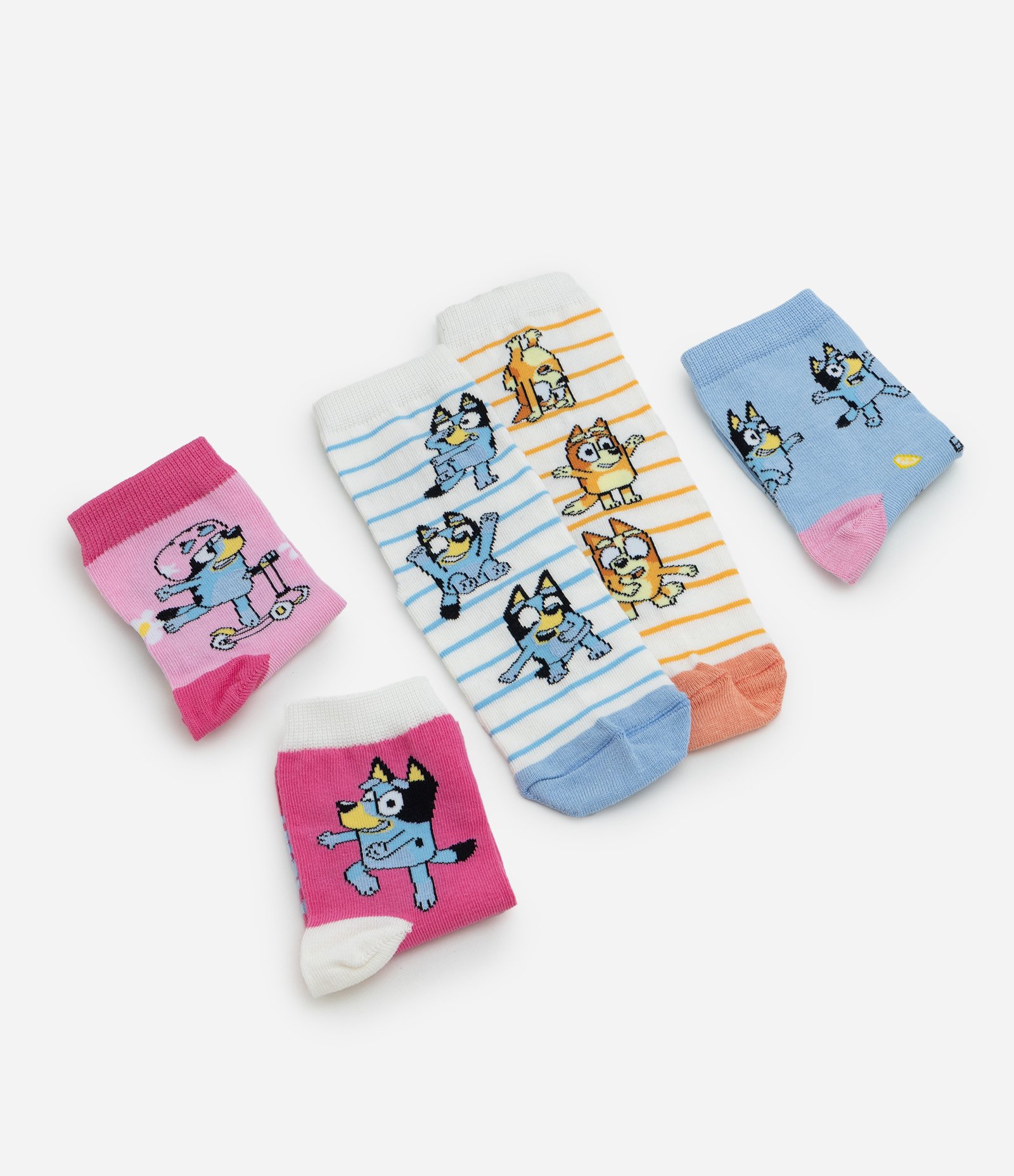 Kit 05 Meias Infantis Cano Médio com Estampa Bluey – Tam 19 a 34 Sortido 4