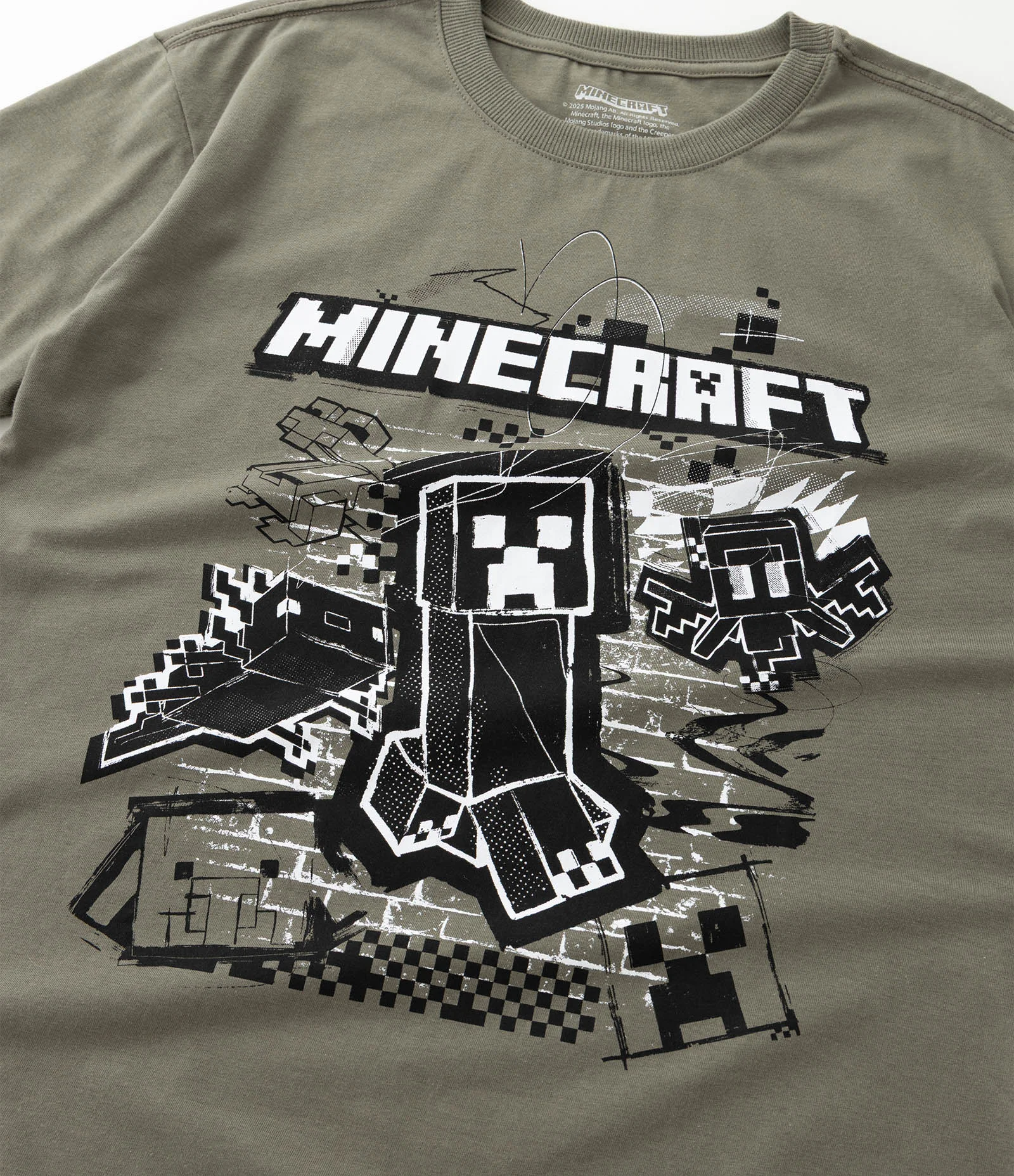 Camiseta Infantil com Estampa Minecraft Rabiscado Street – Tam 5 a 14 Anos Verde Militar 4