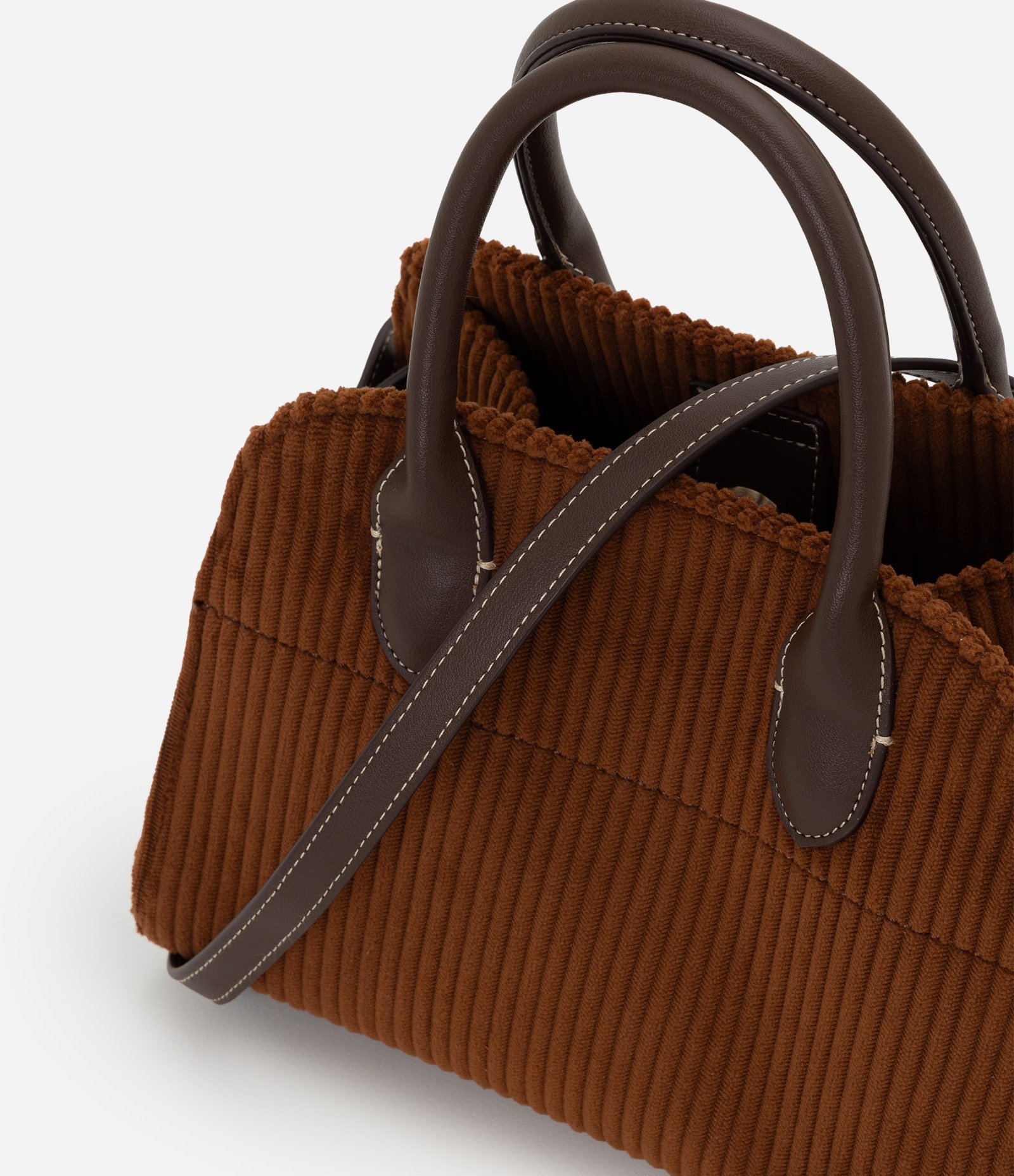 Bolsa Satchel Pequena em Suede Texturizado Marrom 8