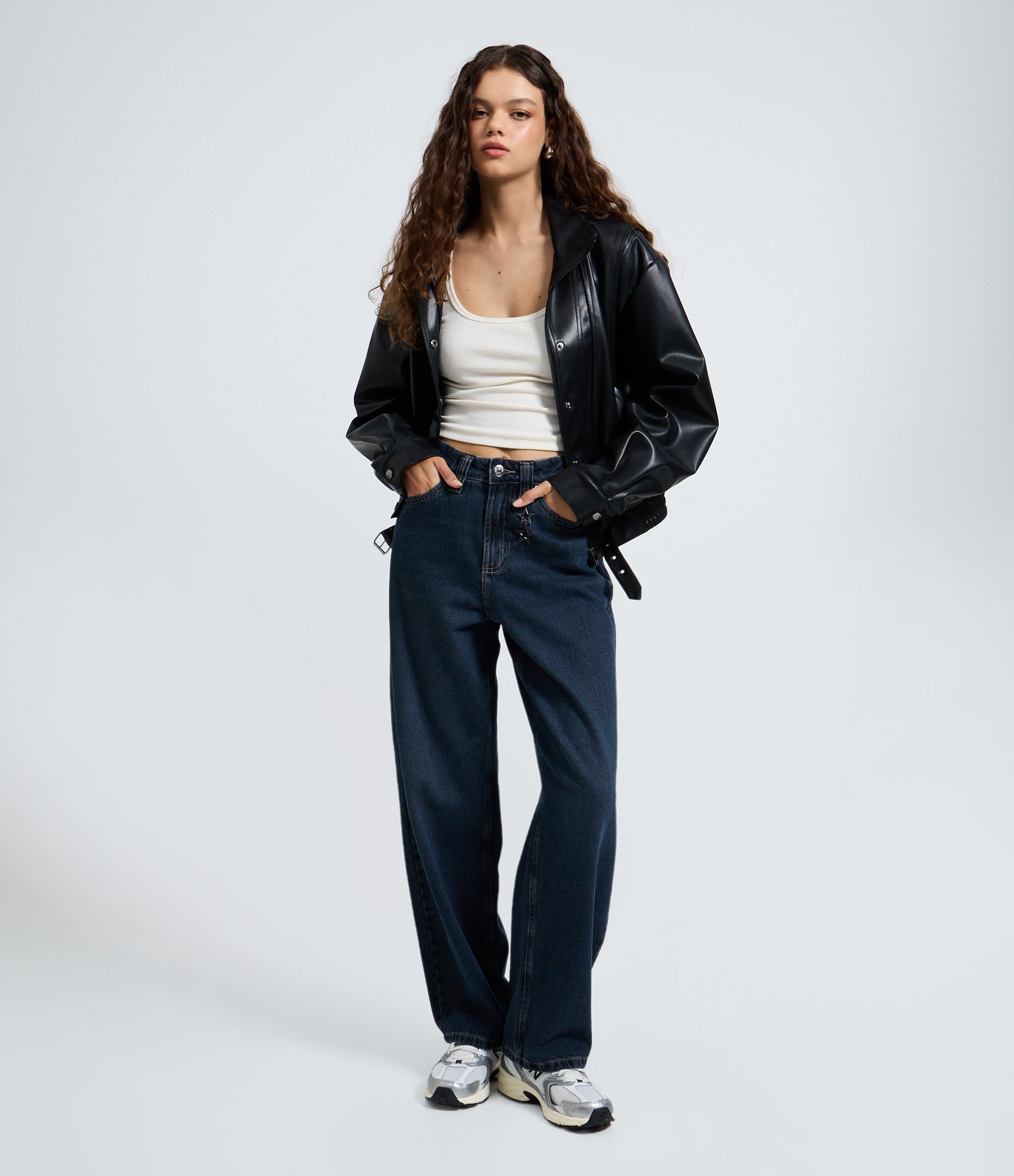 Calça Baggy em Jeans com Cintura Média e Pingente Removível Azul Escuro 1