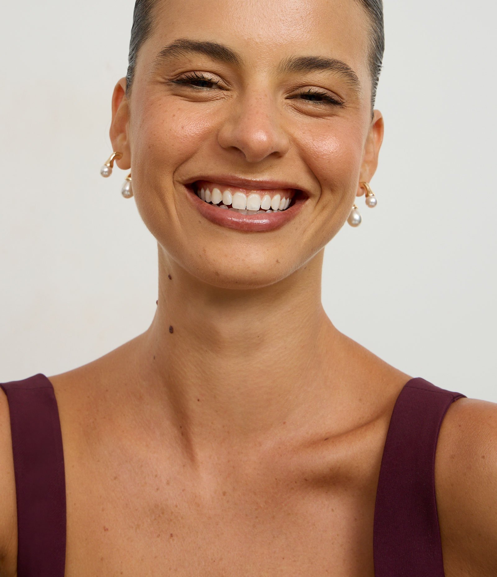 Kit 03 Brincos com Pingentes Perolados Branco 4