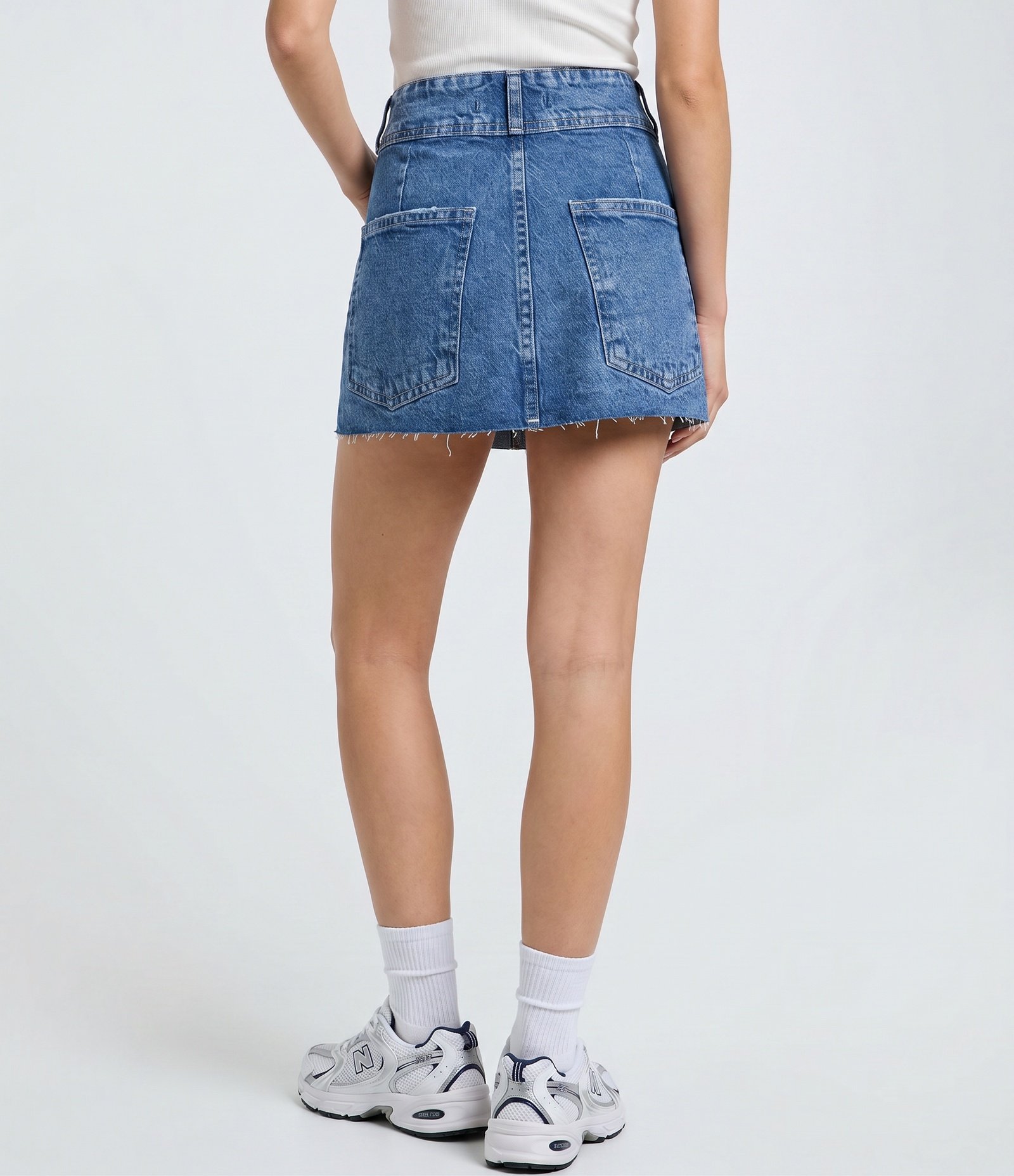 Minissaia em Jeans com Cintura Baixa e Bolsos Azul 4