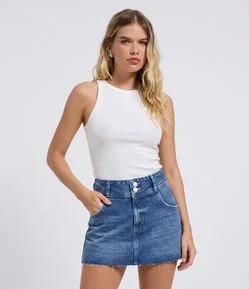 Minissaia em Jeans com Cintura Baixa e Bolsos