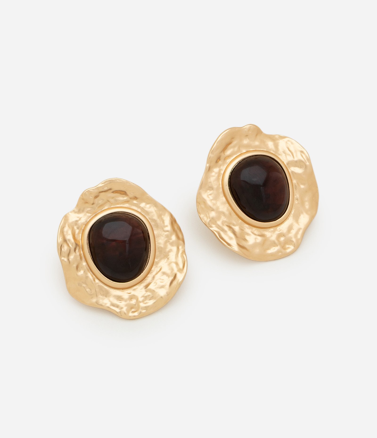 Brinco Botão Orgânico em Metal com Resina Dourado 1