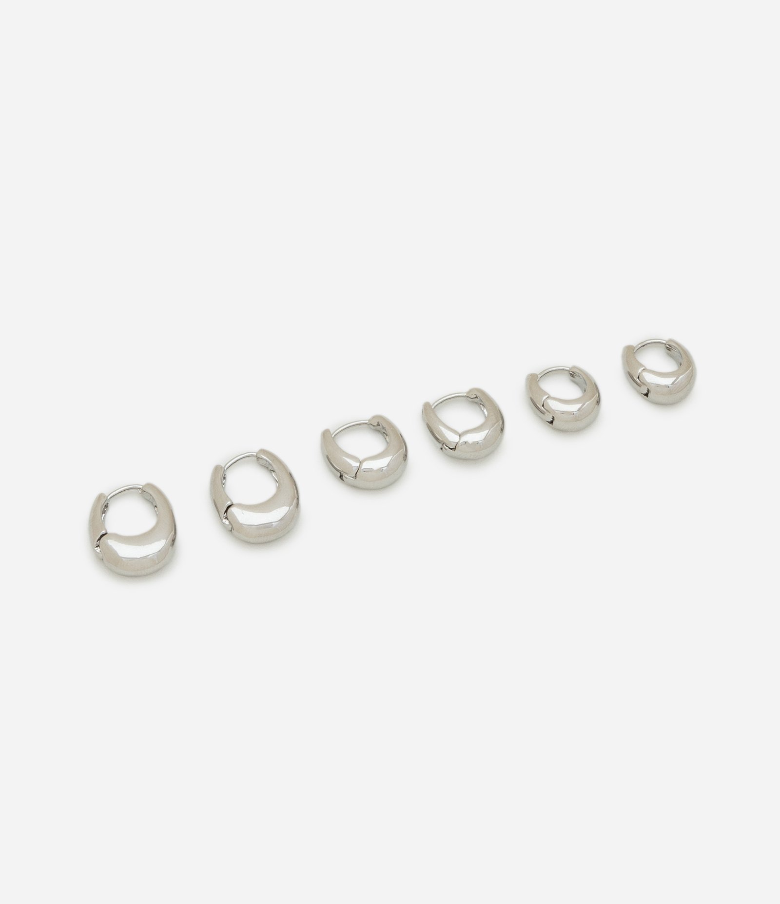 Kit 03 Brincos Argola com Tamanhos Gradativos Prata 1