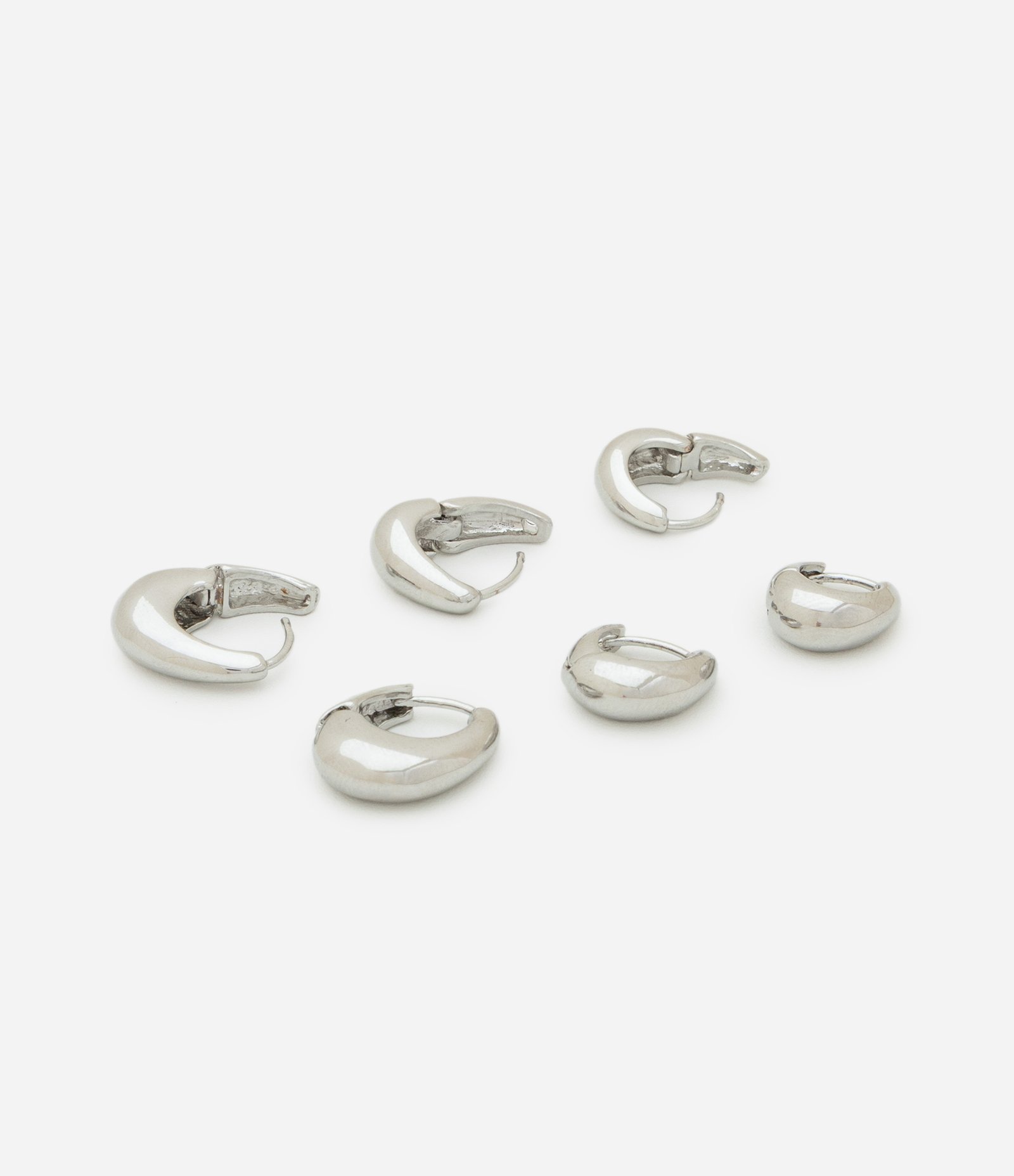 Kit 03 Brincos Argola com Tamanhos Gradativos Prata 2