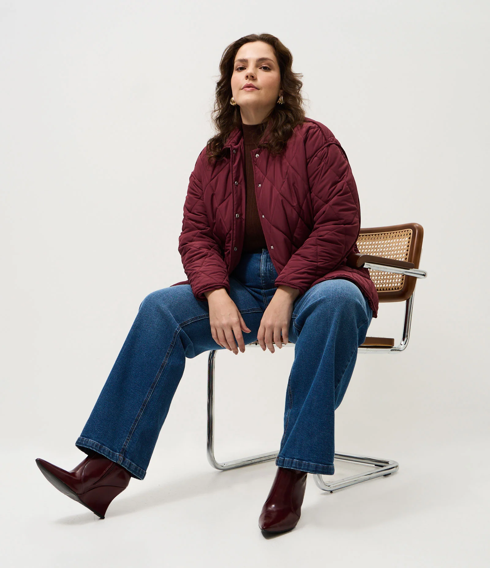 Jaqueta Matelassê Alongada Curve & Plus Size Vinho 2