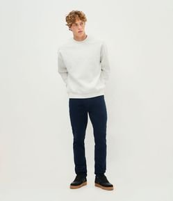Calça Masculina Skinny em Sarja com Elastano