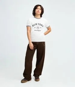 Calça Super Baggy em Sarja com Corrente