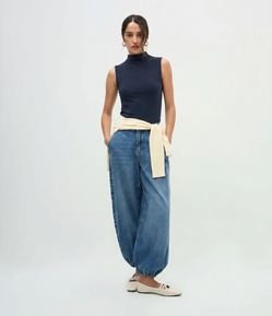 Blusa Regular em Modal com Gola Alta