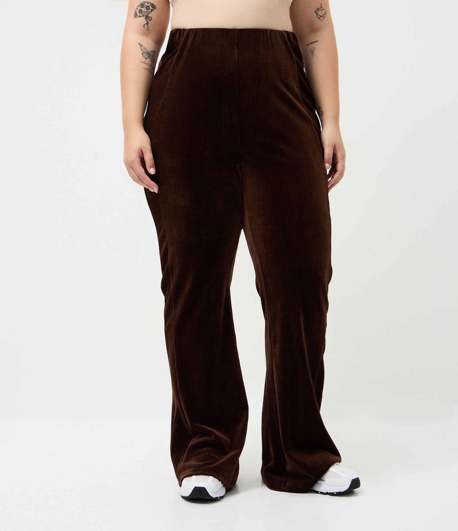 Calça Esportiva em Plush com Recortes Curve & Plus Size Marrom 3