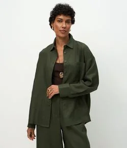 Camisa Oversized em Linho com Bolso no Peito