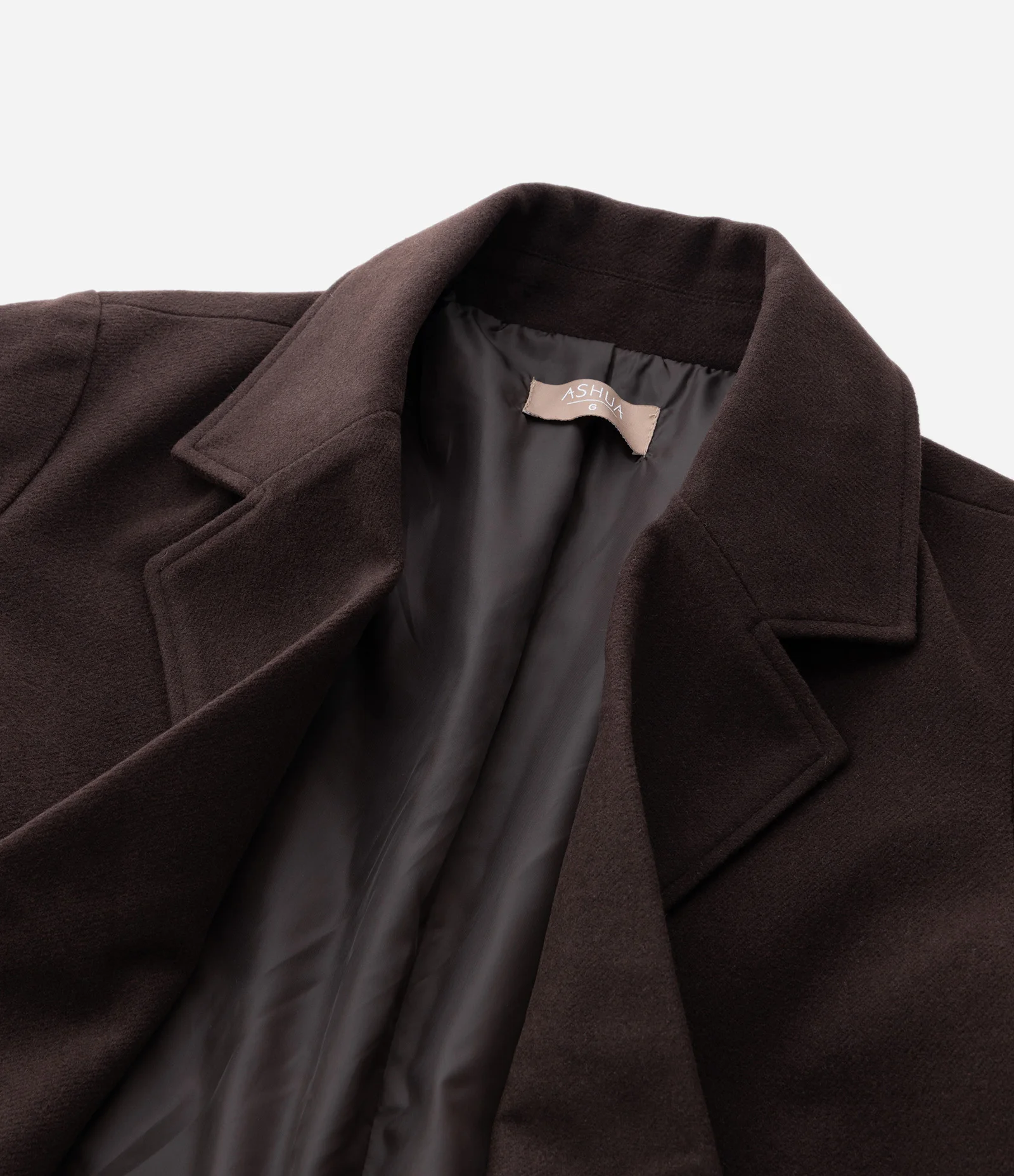 Jaqueta Pesada Polyvelour Tipo Sobretudo Curve & Plus Size Marrom 8