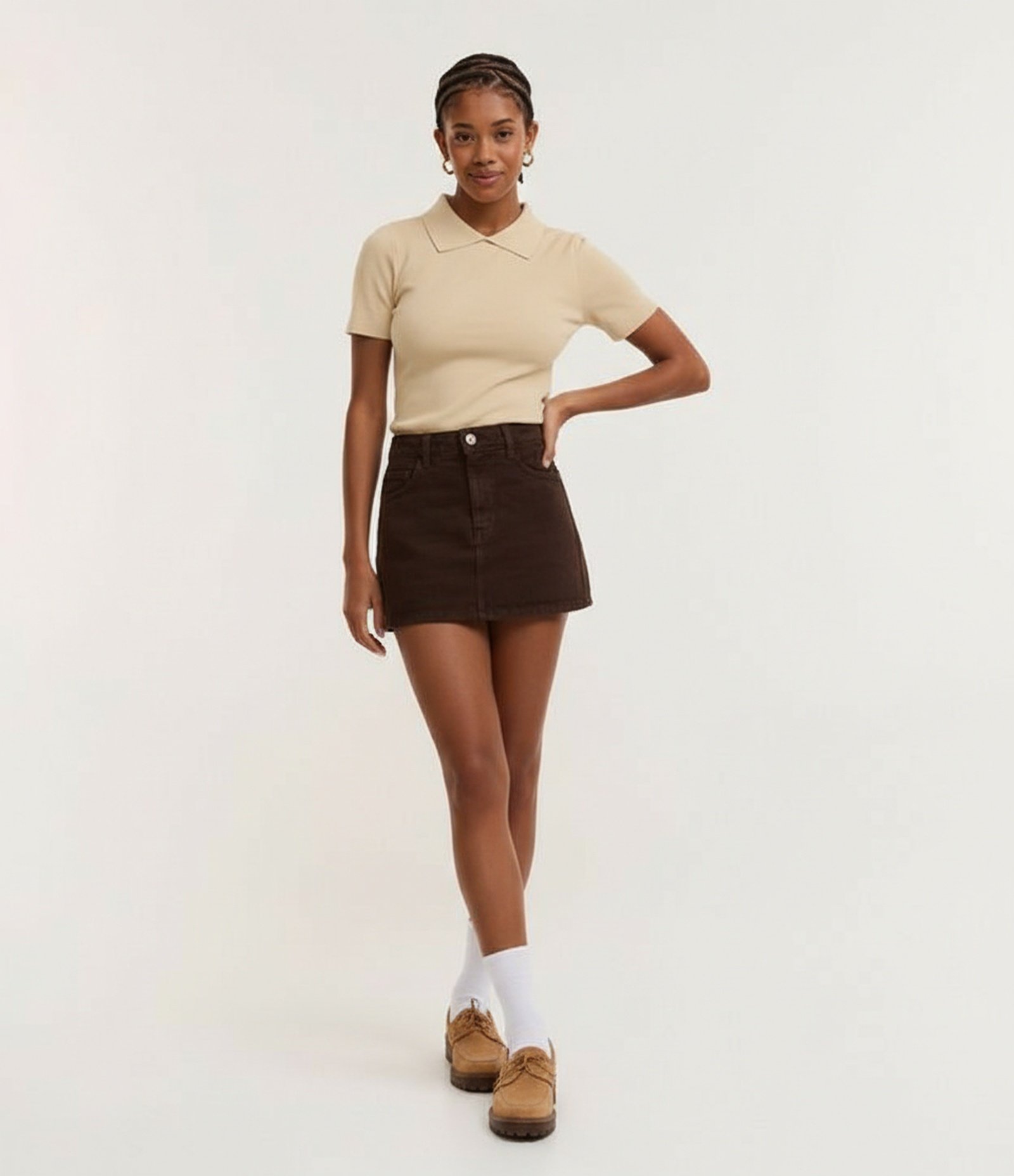 Blusa Polo em Ribana com Manga Curta Bege 4