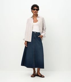 Saia Midi Evasê em Jeans com Recorte no Viés