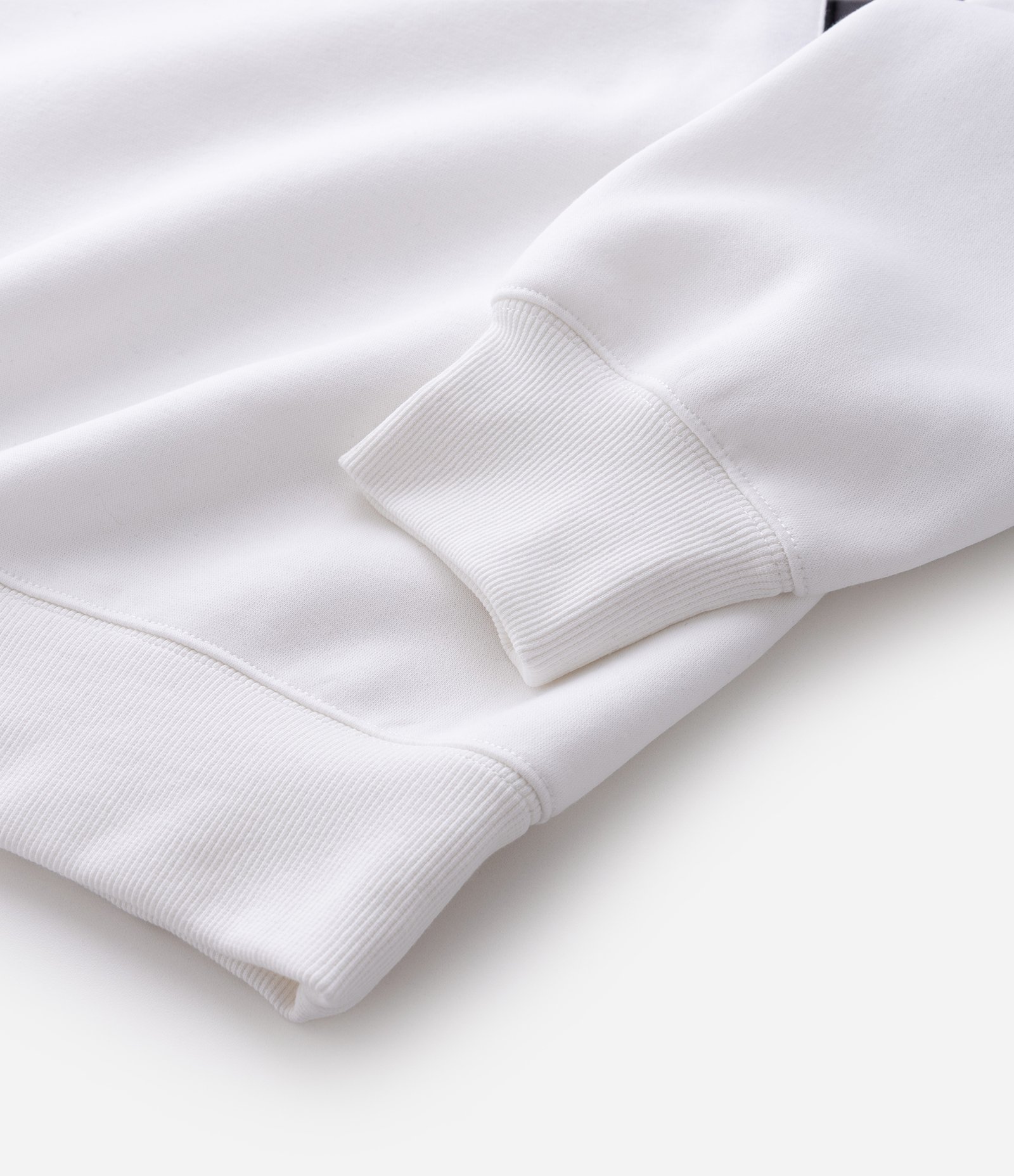 Blusão Boxy com Felpa Esportivo e Gola Polo Branco 7