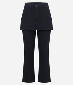 Calça Cropped em Jeans com Saia Sobreposta