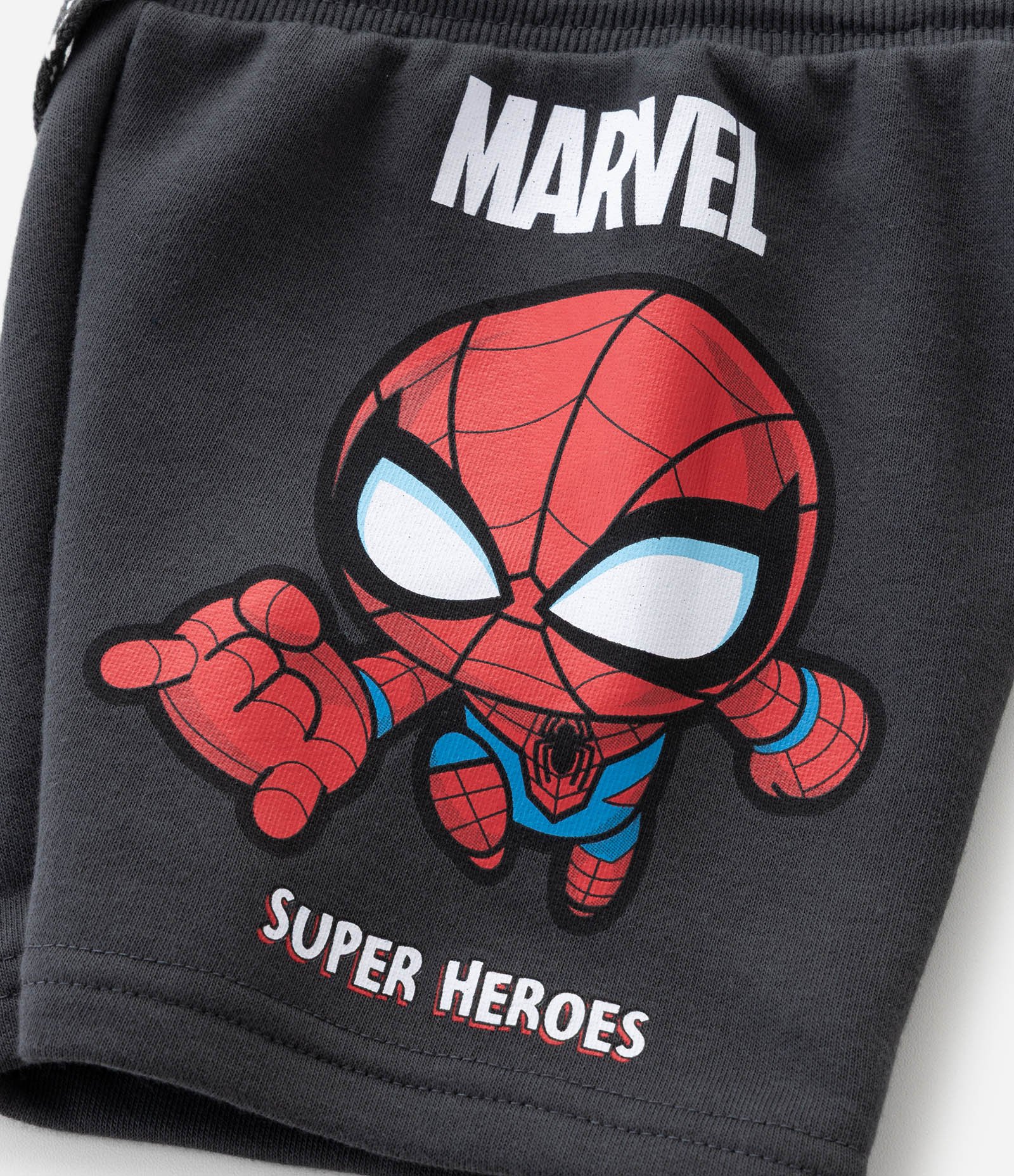 Bermuda Infantil em Moletom com Estampa Avengers – Tam 2 a 6 Anos Cinza Chumbo 7