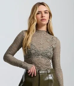 Blusa Manga Longa em Renda Texturizada
