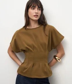Blusa Peplum Estruturada com Pregas Frontais