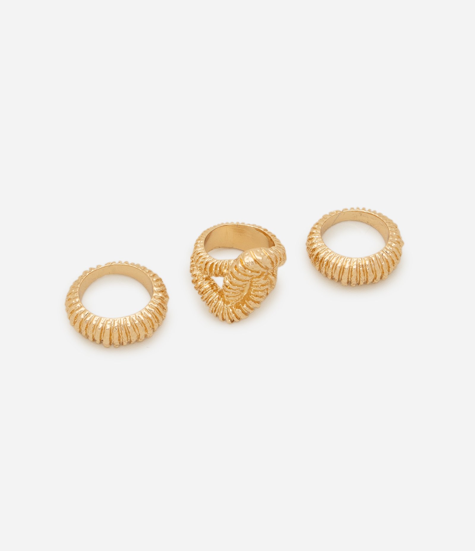 Kit 03 Anéis Robustos Texturizados Dourado 2