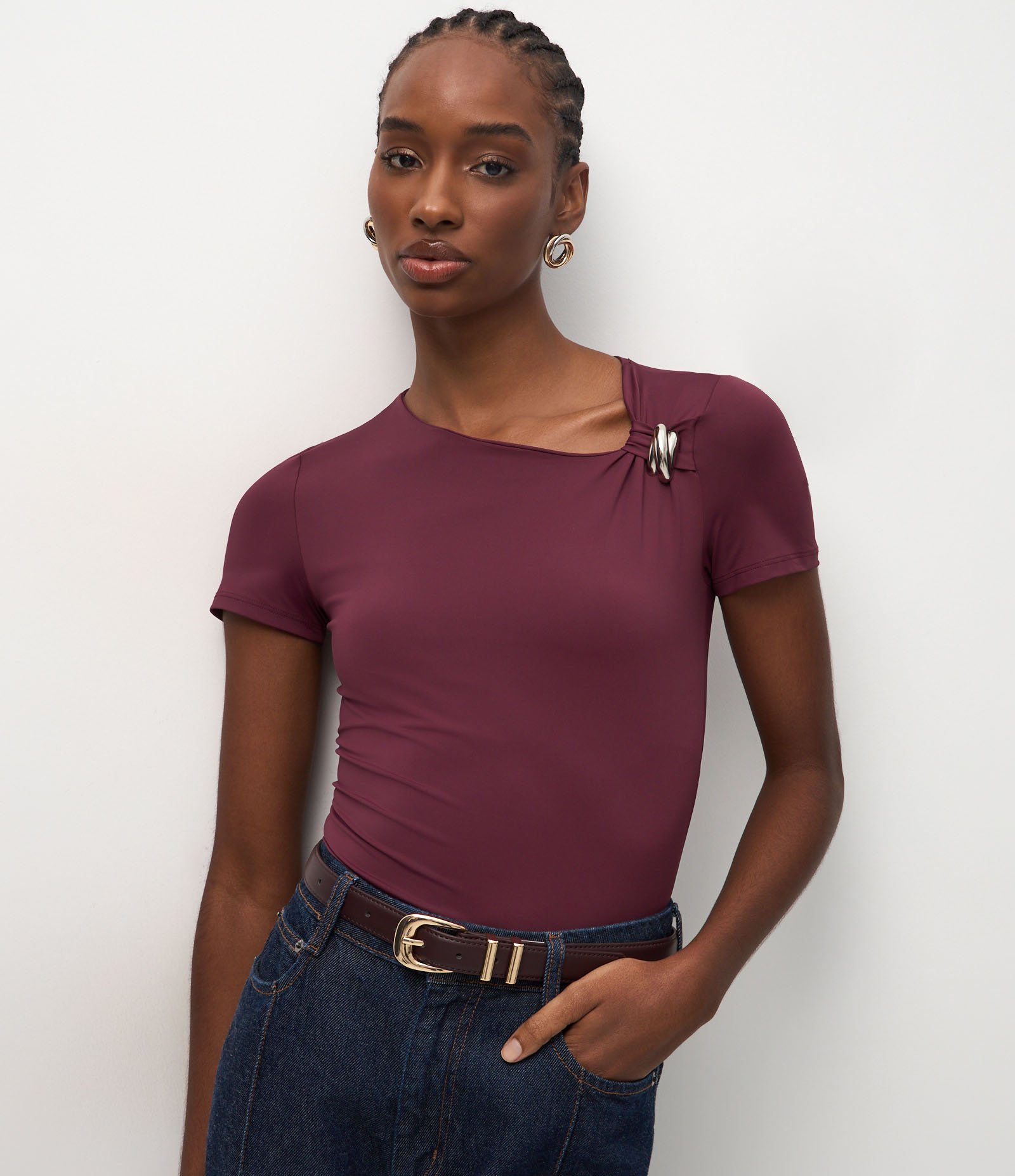 Blusa em Poliamida com Aviamento no Ombro Roxo 1