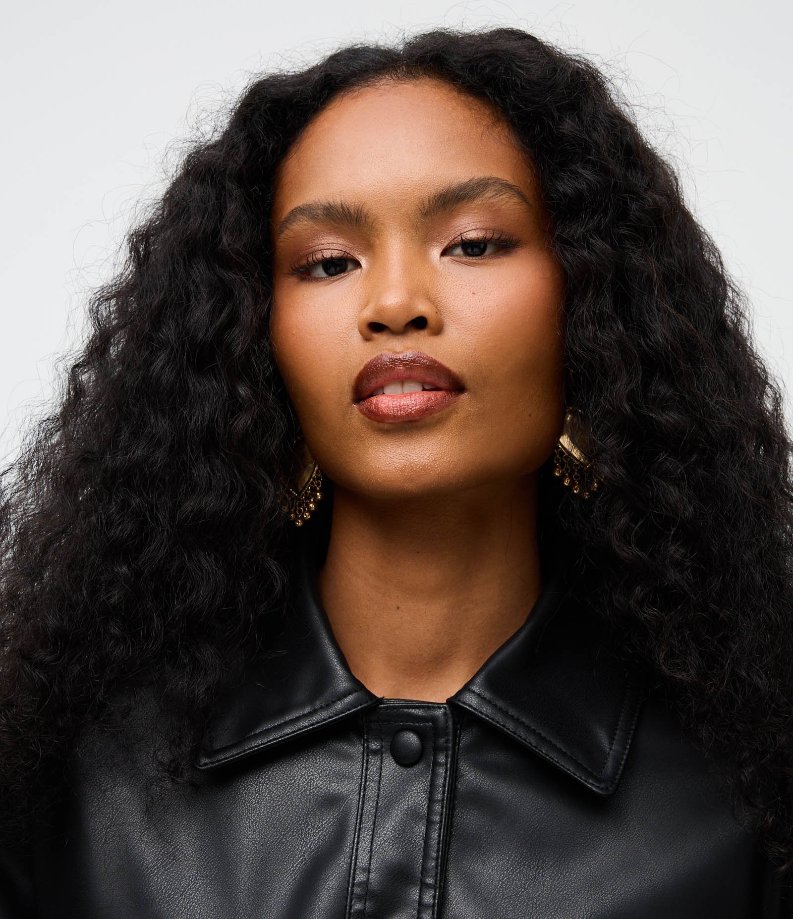 Jaqueta PU Balloon com Cinto e Gola Polo Preto 4