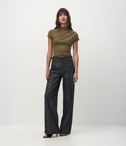 Blusa em Viscose Seamless com Golinha Alta