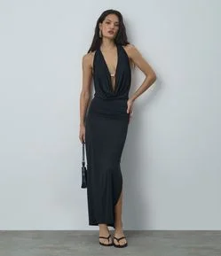 Vestido New Midi com Decote Profundo e Aviamento