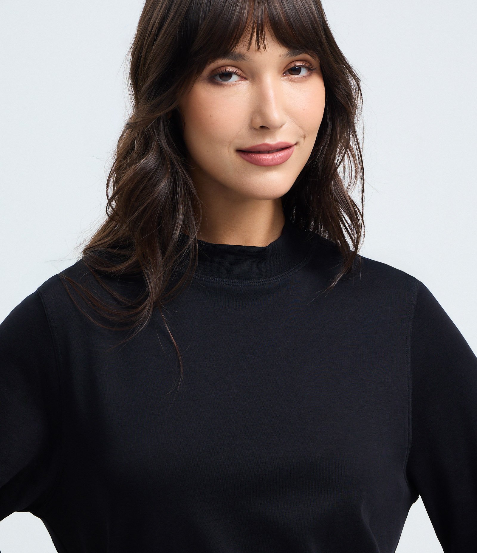Blusa com Modelagem Alongada e Manga Ampla Preto 3