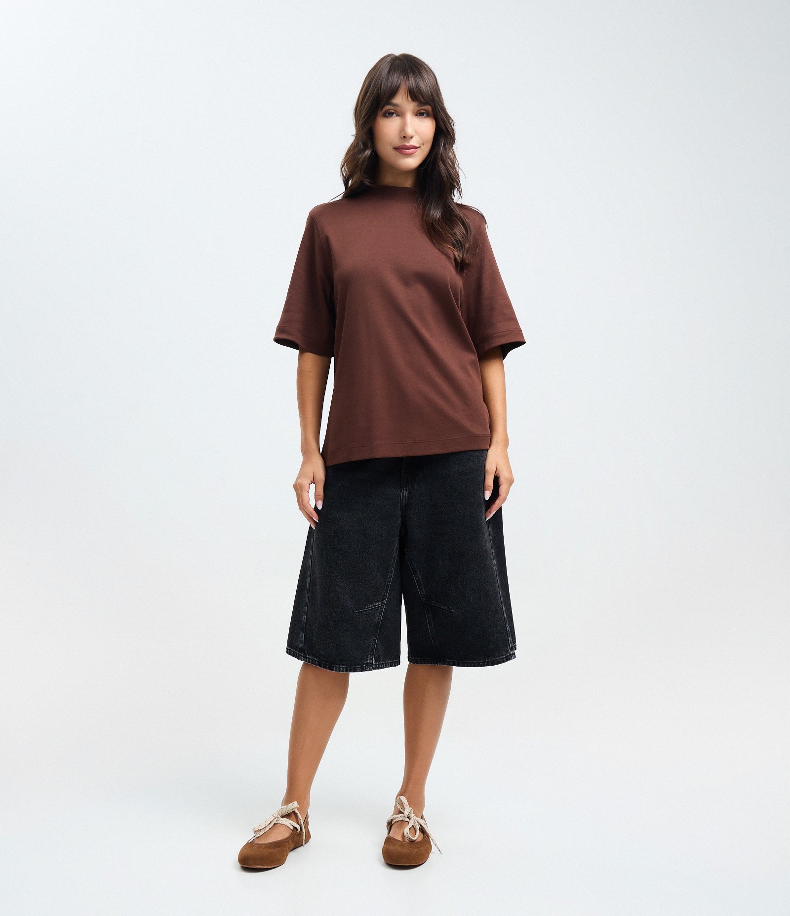 Blusa com Modelagem Alongada e Manga Ampla Marrom 2