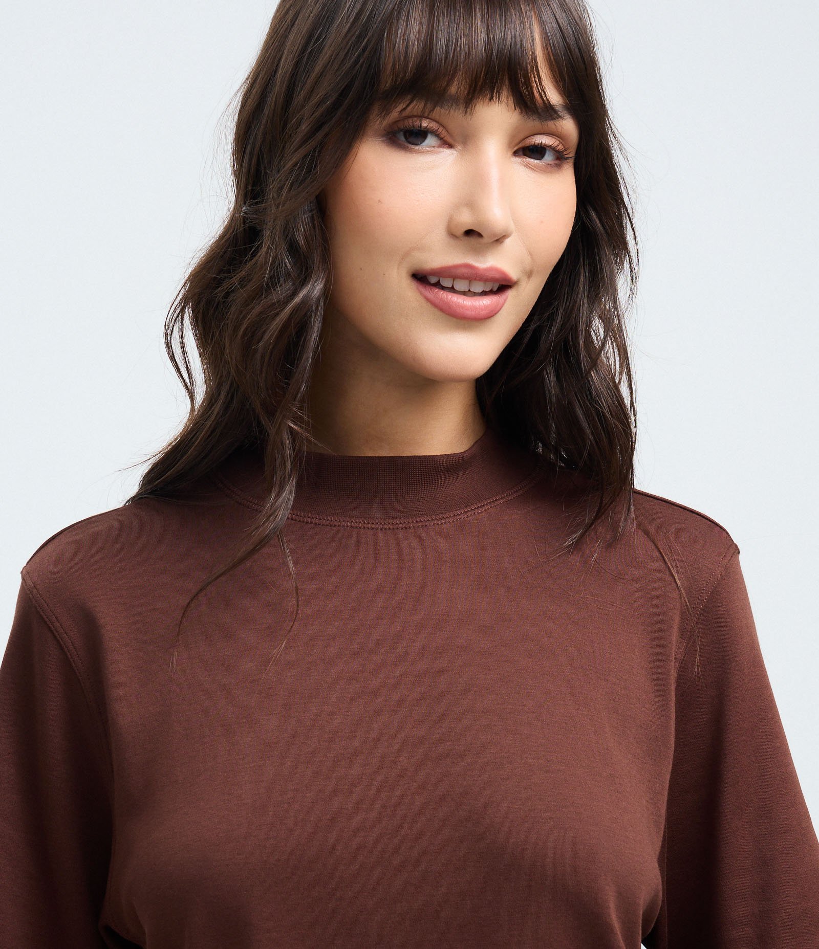 Blusa com Modelagem Alongada e Manga Ampla Marrom 3