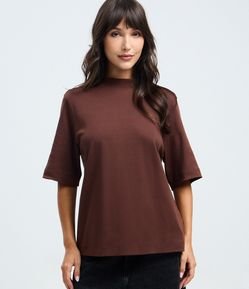 Blusa com Modelagem Alongada e Manga Ampla