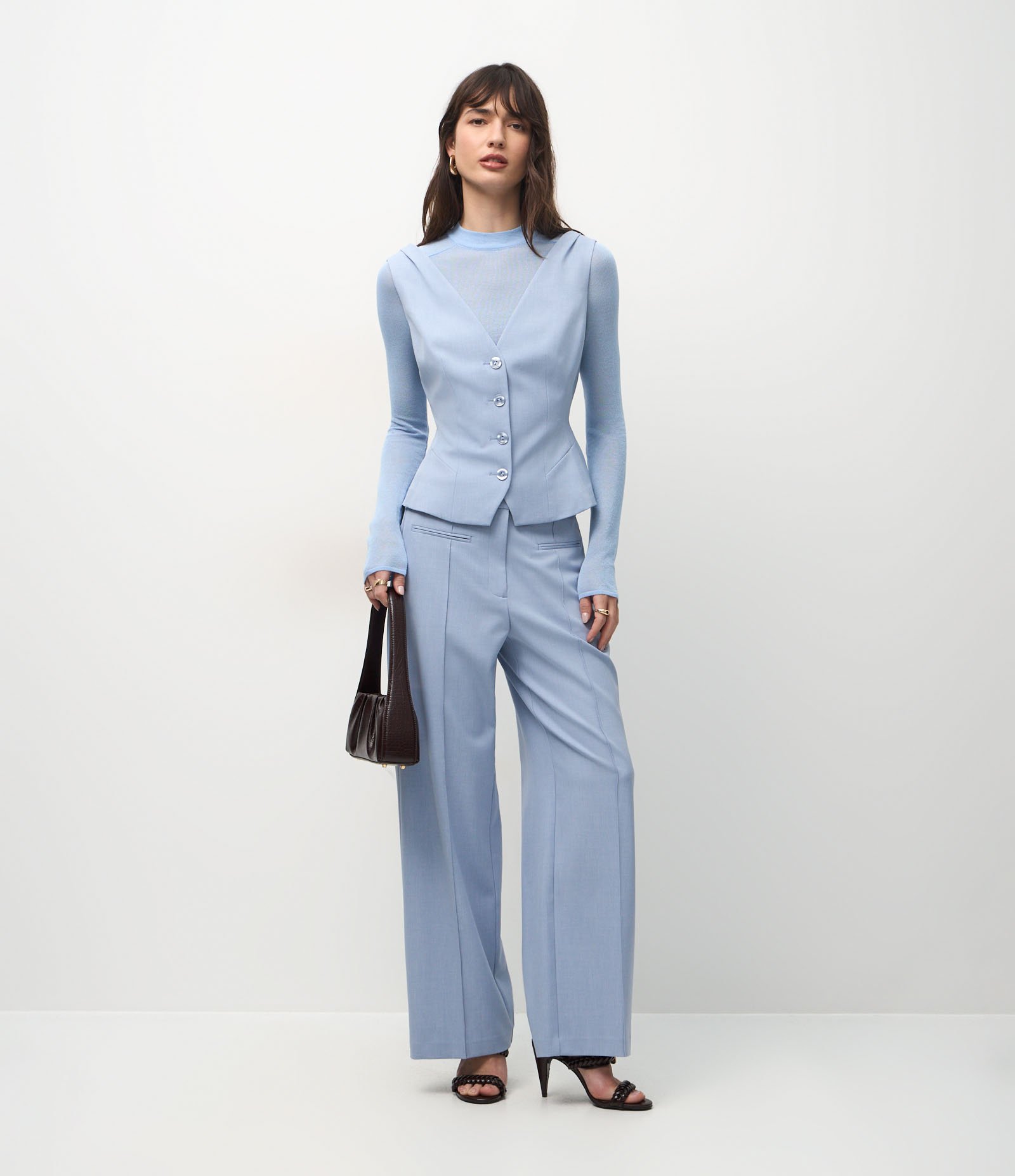 Blusa em Tricô com Golinha Alta e Transparência Azul 3