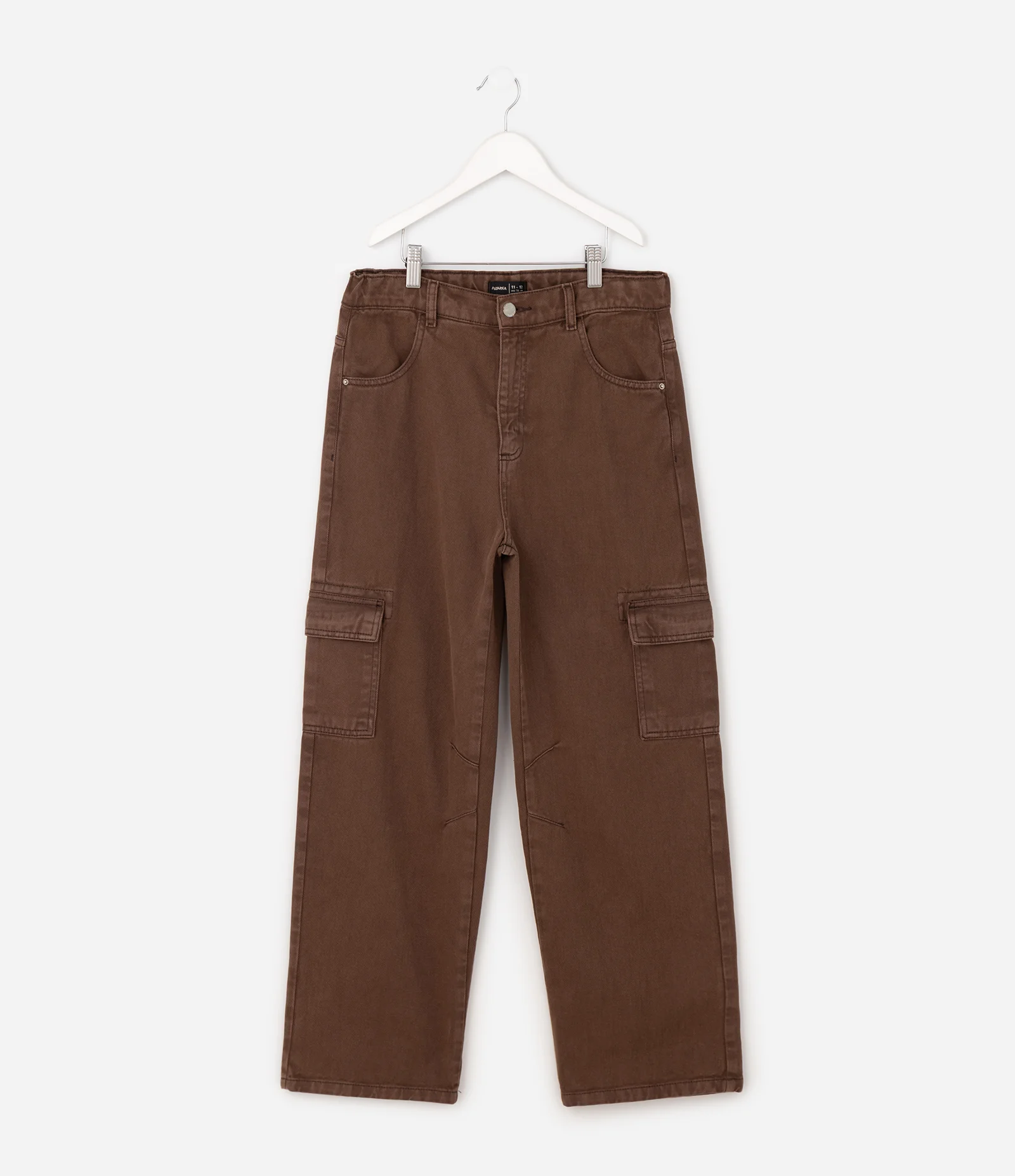 Calça Baggy Infantil em Jeans com Bolso Cargo – Tam 7 a 14 Anos Marrom 1