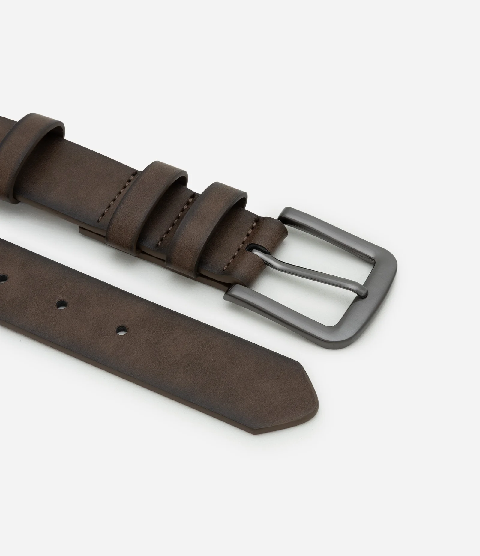 Cinto em Material Sintético Liso com Efeito Queimado Marrom 2