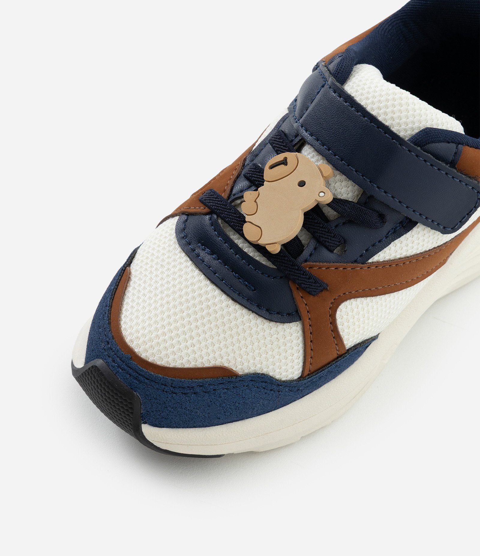 Tênis Infantil Esportivo com Patch de Capivara – Tam 20 a 27 Off White 5