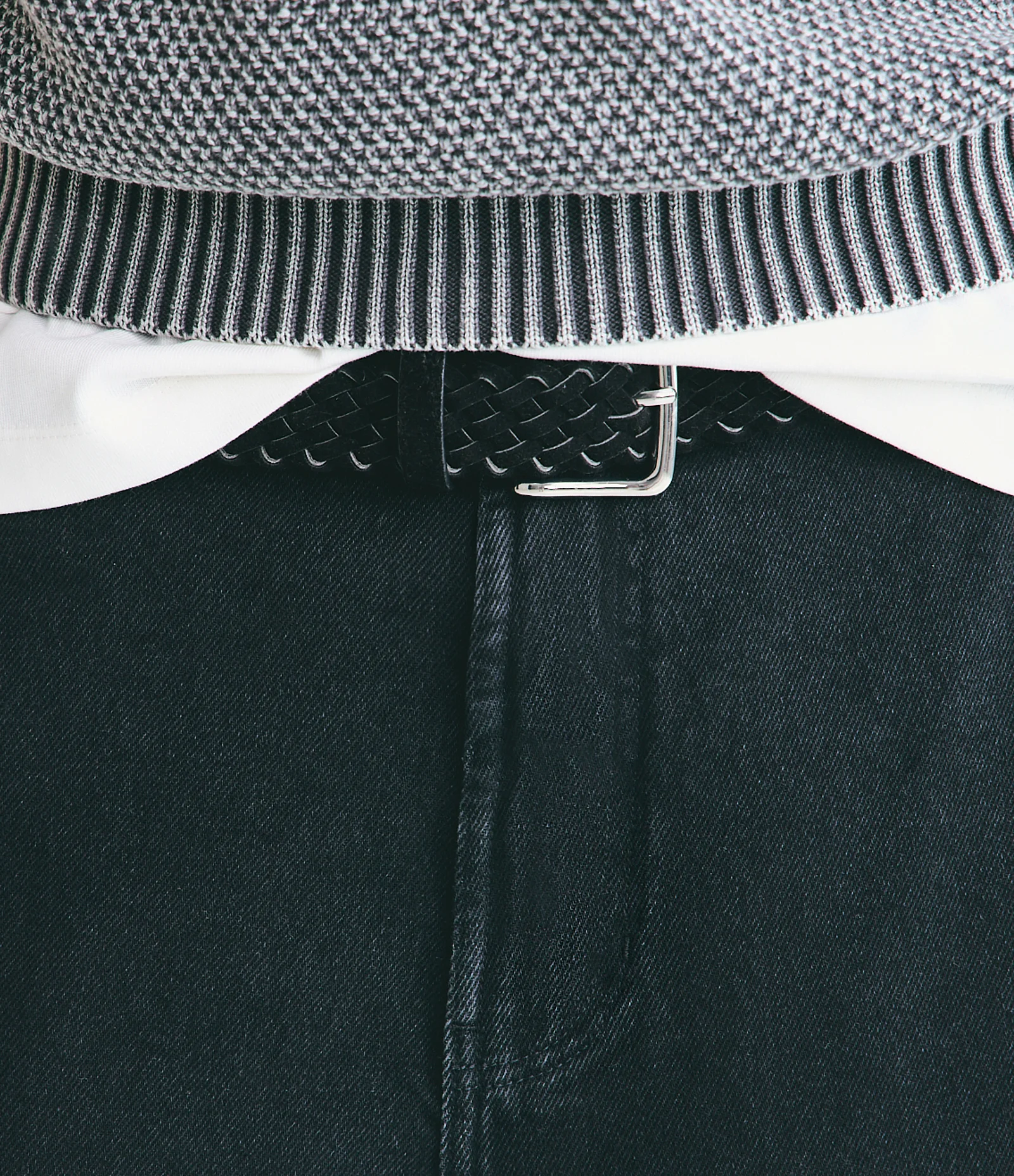 Cinto de Largura Média em PU Trançado Preto 1