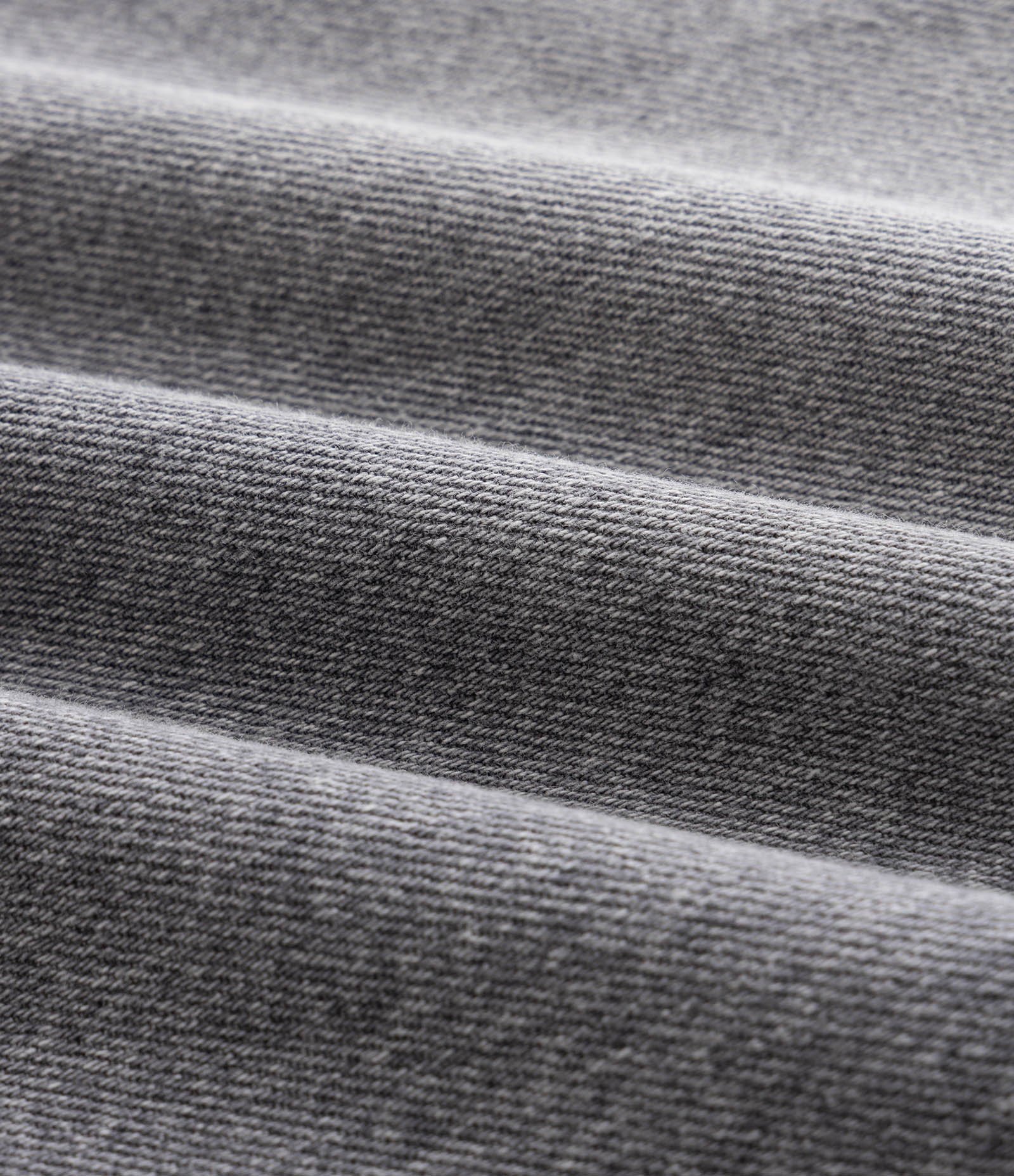 Bermuda Masculina Jeans Baggy Cargo com Detalhe de Chaveiro Cinza 3