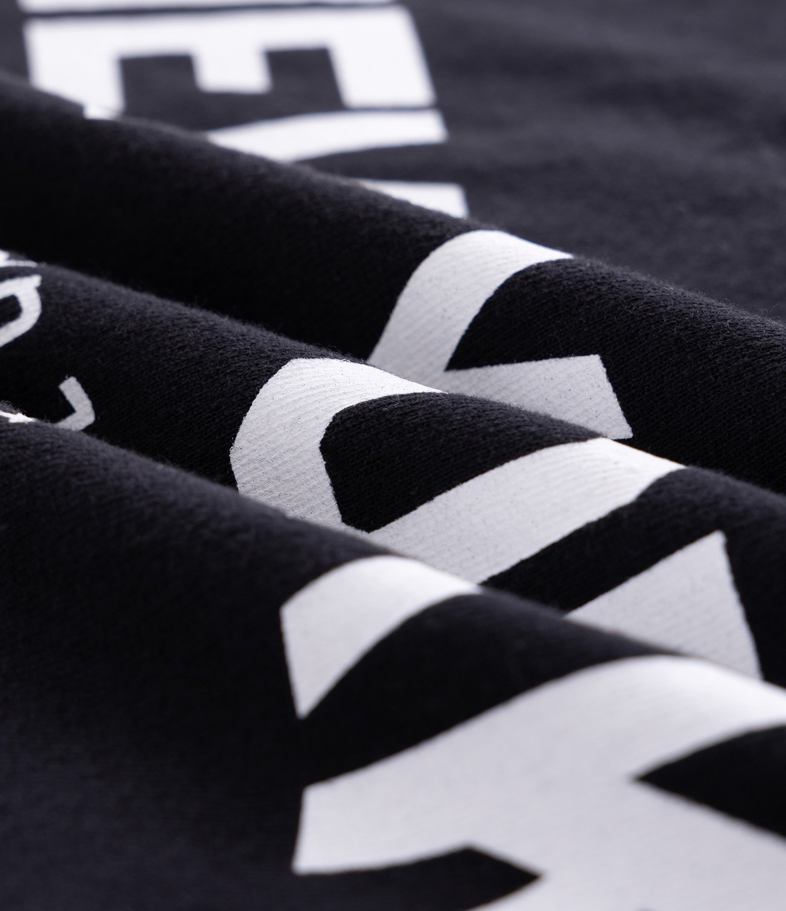 Regata Moletinho com Lettering New York Preto 3