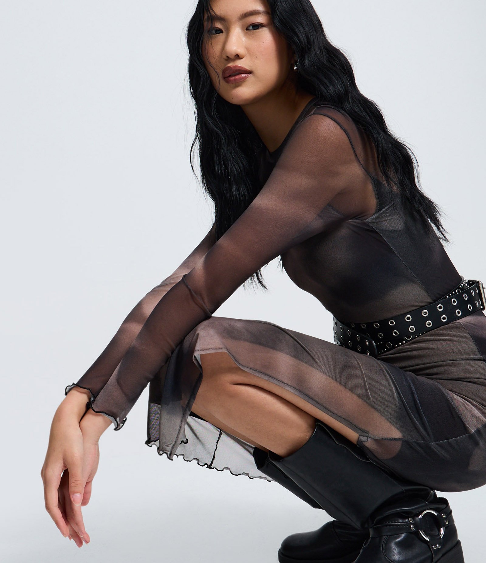 Vestido Longo em Tule com Estampa Efeito Manchado Cinza 1