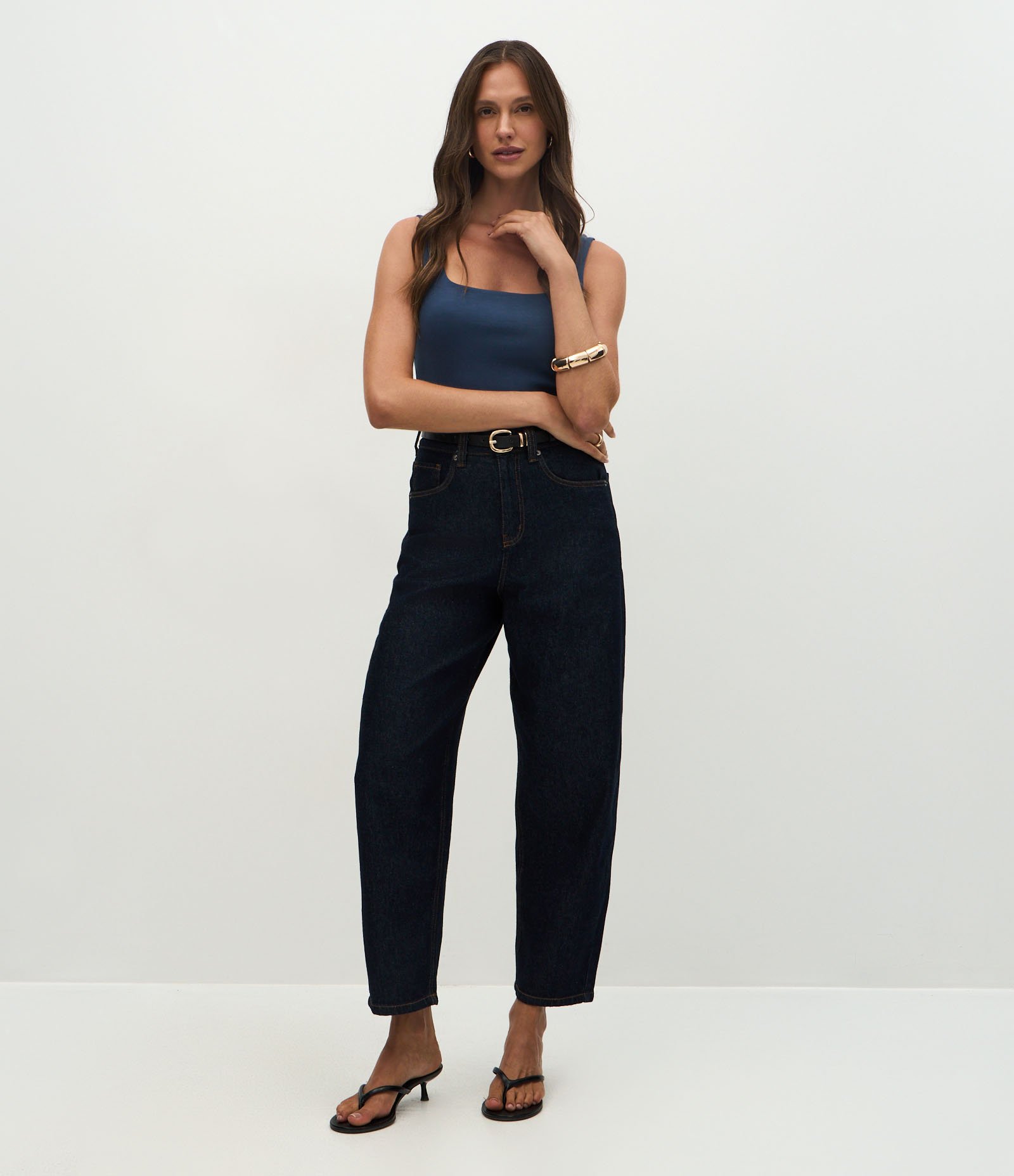 Blusa em Ribana com Decote Quadrado e Alça Larga Azul 2