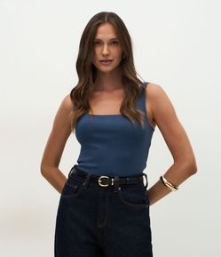 Blusa em Ribana com Decote Quadrado e Alça Larga