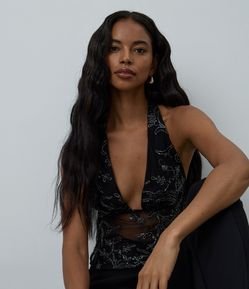 Blusa Frente Única em Tule com Bordado